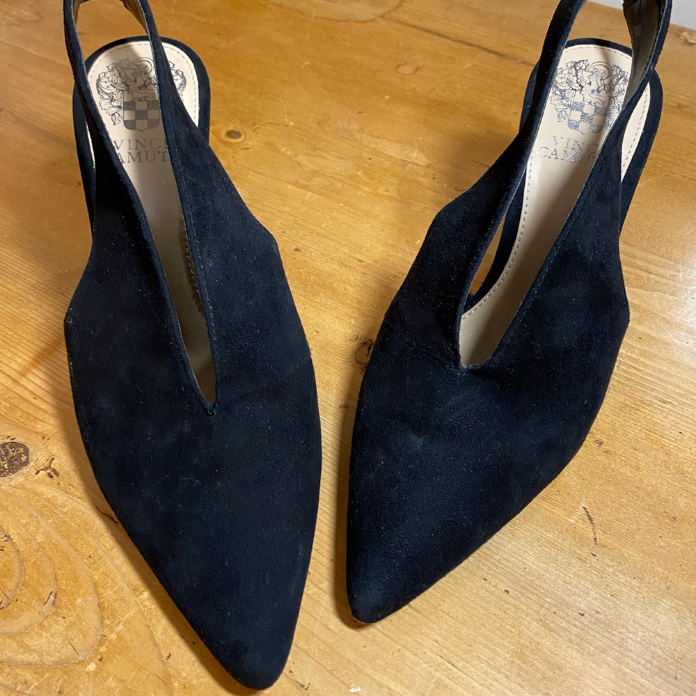Vince Camuto Suede Slingback pumps
